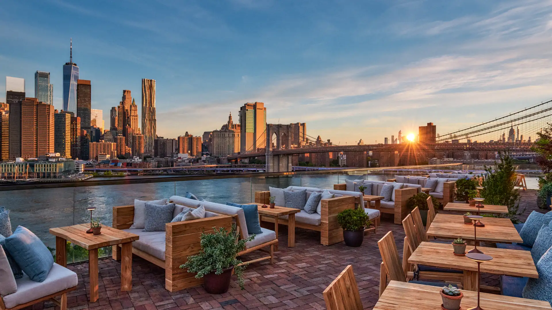 Harriet's Rooftop Restaurant & Bar - Hotel Rooftop at 1 Hotel Brooklyn Bridge, Brooklyn Heights, Brooklyn Bridge