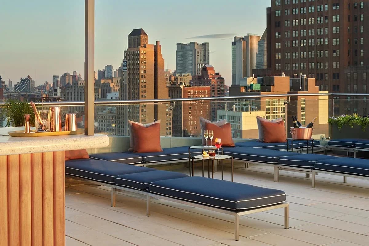 JIMMY Rooftop Lounge & Bar - Hotel Rooftop at ModernHaus SoHo, SoHo