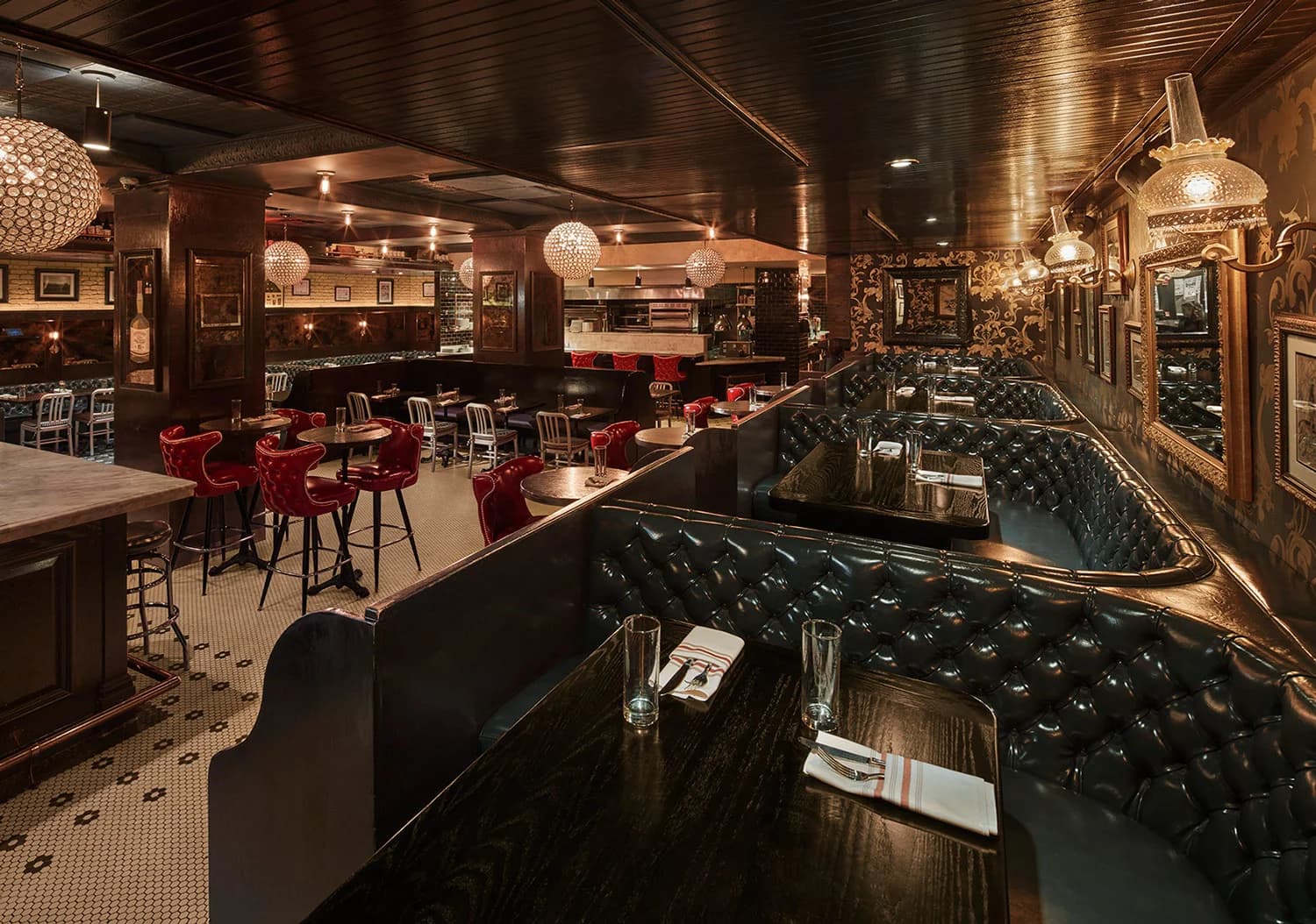 Parker & Quinn - Hotel Restaurant at Refinery Hotel, Midtown South, Bryant Park